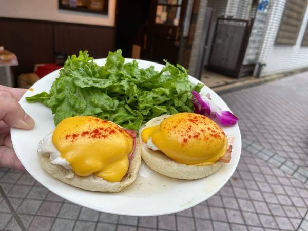 桜木町に珍しい「エッグベネディクト専門店」HAWAIIAN COCO/ハワイアンココ が月曜オープン!!自家製オランデーズソースにバリエーション豊富なエッグベネディクトをお楽しみください！