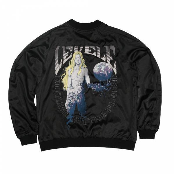 COCOLLABOにて『レベルE』オンリーショップで発売された商品の事後物販がスタート！