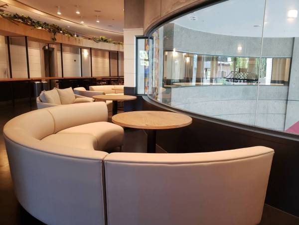 東北WB(株)が日立システムズホール仙台内に『Keyaki no Mori Cafe&Arts』を10月1日リニューアルオープン！