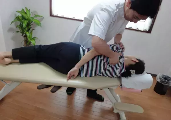 相模大野駅徒歩7分『小川カイロプラクティック相模大野整体院』は完全個室で施術が受けられる！詳細情報を駅近ドットコムで公開