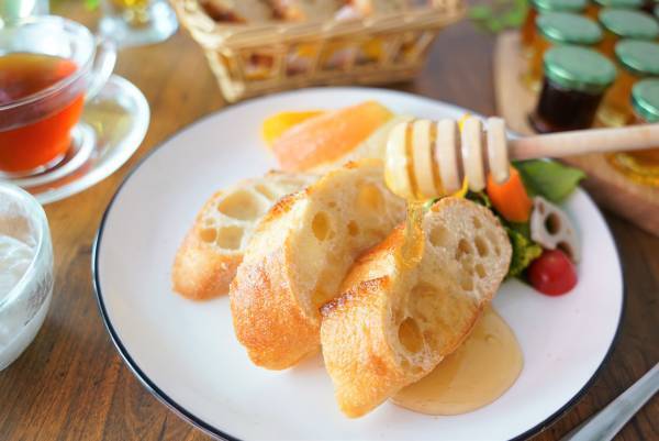 お返し難民必見！ ホワイトデーにはいつもと違ったおしゃれなアイテムで印象UP！ 女子ウケ抜群！蜂蜜プチギフト4選