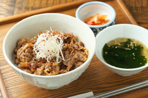 ランチメニューリニューアル♪　四条烏丸エリアの本格韓国料理店「ナグォンチャン室町」