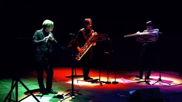 器楽と電子音響がミックスした作品などの可能性を模索するspac-e（スペース）『spac-e #4b Cursus』カンフェティにてチケット発売中！