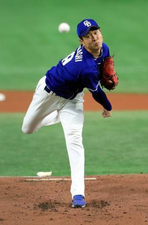 【8月度】DAZN月間バッテリー賞　中日・高橋宏斗投手＆木下拓哉捕手、オリックス・宮城大弥投手＆伏見寅威捕手が受賞