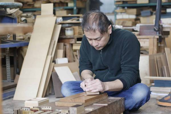 【界 箱根】「箱根寄木細工職人の工房を訪ねるツアー」開催　会席料理やコースター作りも｜期間：2022年5月6日～7月29日