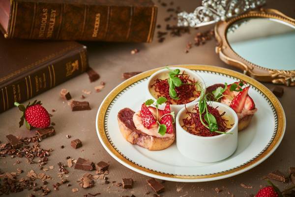 【白金台】『いちごとチョコのプリンセスアフタヌーンティー』小さなチョコレートフォンデュまで楽しめる冬の贅沢アフタヌーンティーを3日間限定開催