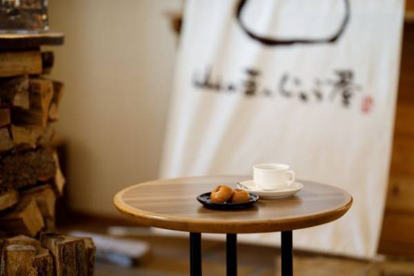 雪残る早春のリゾート滞在でストレスフリーな大人のリトリート体験【仙台・作並温泉ゆづくしSalon⼀の坊】