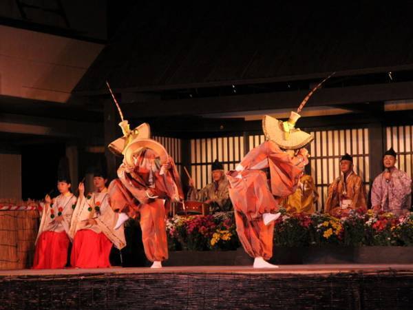 今年で24年目！神楽坂まち⾶びフェスタ2022 開催決定