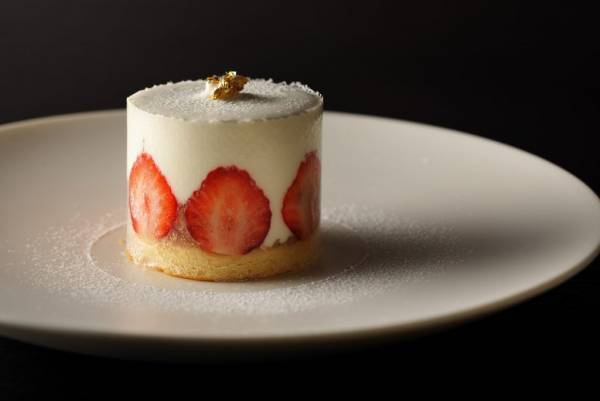 【星のや東京】発酵食品とフレンチの融合した免疫力を高めるコース料理「Nipponキュイジーヌ～発酵～」冬メニュー提供開始　～冬が旬の食材である「ふぐ」や「鰤」「ゆり根」などを味わう～｜開始日：2022年12月20日～