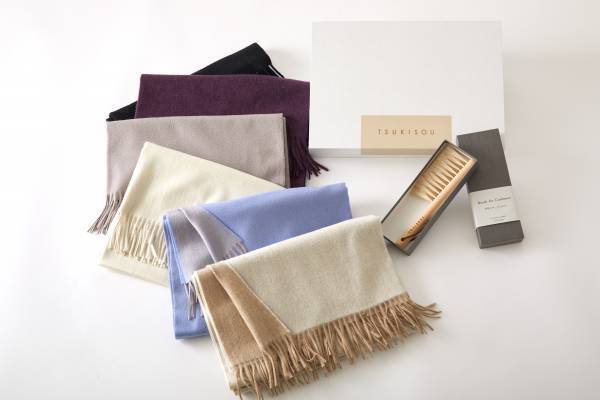 日本製カシミヤストールブランド【TSUKISOU】より2022年秋冬シーズン新色のご紹介 -MOONBAT-
