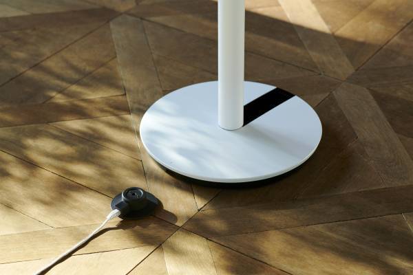 duux（デュクス）より、静音性と力強い風を実現した「Blade」からWi-Fi&バッテリー対応モデルを新発売