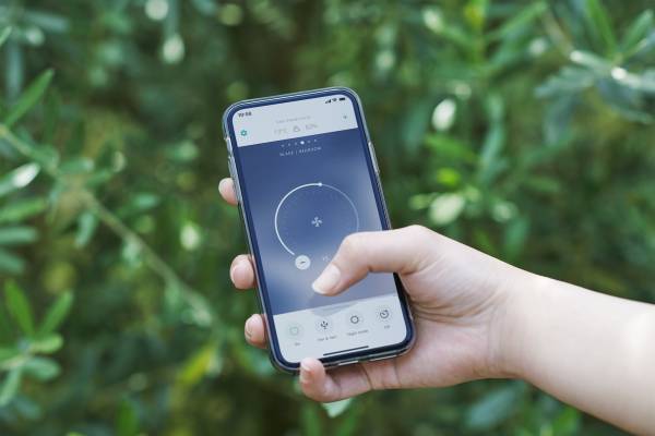 duux（デュクス）より、静音性と力強い風を実現した「Blade」からWi-Fi&バッテリー対応モデルを新発売