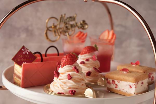 【横浜・大宮】レッド×ピンクのスイーツでエレガントな女性を表現『ストロベリー・フェスティブ アフタヌーンティー』限定販売