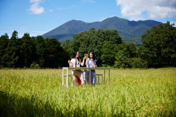 【リゾナーレ那須】クラフトビールと旬の野菜を堪能できる 「田んぼビアガーデン」初開催｜期間：2022年7月16日～8月31日