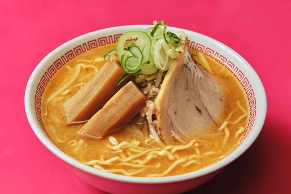 【OMO7旭川】醤油・塩・味噌ラーメンを楽しめる本店3店舗を巡る「旭川、はしごラーメンツアー」開催 ～旭川の魅力を知り尽くしたご近所ガイドが案内～｜期間：2022年12月1日～2023年2月28日