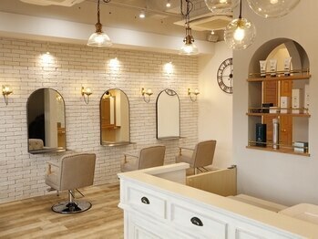 目黒駅より徒歩9分『hair&spa cocoro meguro』はスパニスト在籍の少人数プライベートサロン！駅近ドットコムで情報を公開中