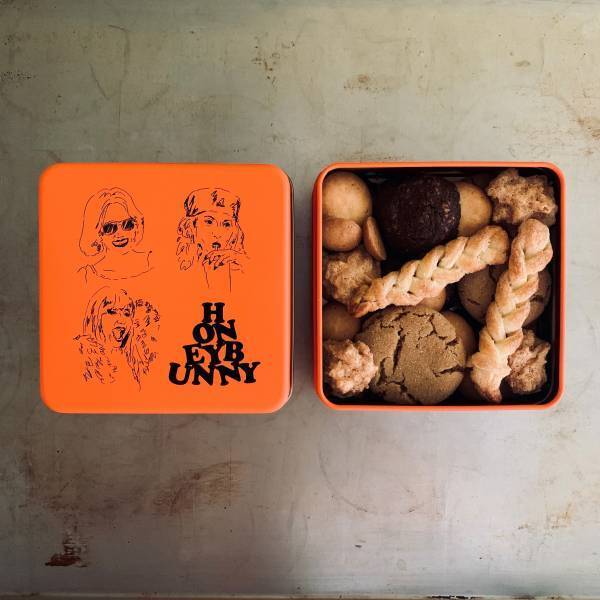 東京初出展【CLOCHE/Jasmin Speaks】青山店で芦屋の人気パイショップHONEY BUNNYのポップアップ