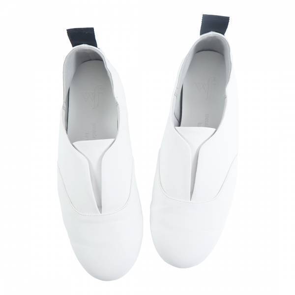 靴パーツの8割をサスティナブルな素材に【wf／ダブリューエフ】デビュー。フラットシューズ2型発売