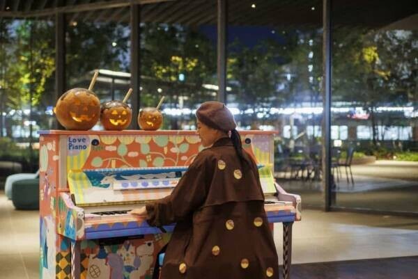 【OMO7大阪】たこやきプレートに載ったスイーツやたこやきピアニストが登場！「ハロウィンたこパナイト」開催｜期間：2022年10月15日～31日