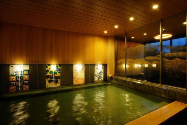 【界】読書の秋を温泉旅館で堪能する新サービス「温泉読書滞在」を実施～1泊2日の滞在を通して、ご当地本にちなんだ追体験を提案～｜期間：2022年10月1日～11月30日