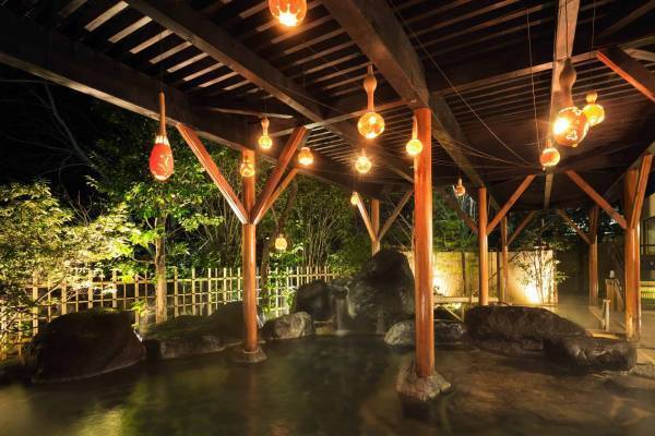 【界】読書の秋を温泉旅館で堪能する新サービス「温泉読書滞在」を実施～1泊2日の滞在を通して、ご当地本にちなんだ追体験を提案～｜期間：2022年10月1日～11月30日