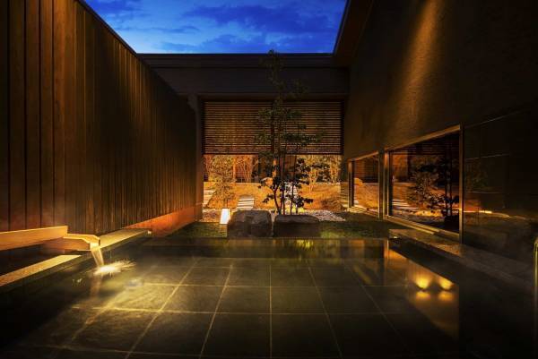 【界】読書の秋を温泉旅館で堪能する新サービス「温泉読書滞在」を実施～1泊2日の滞在を通して、ご当地本にちなんだ追体験を提案～｜期間：2022年10月1日～11月30日