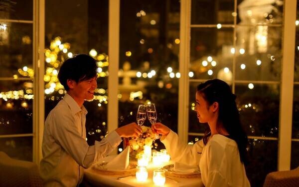 仙台唯一の「恋人の聖地」サテライトで叶える『最高のプロポーズ～クリスマスプラン2022～』キャンドルきらめくチャペルを“ふたり占め”したロマンティックなサプライズを