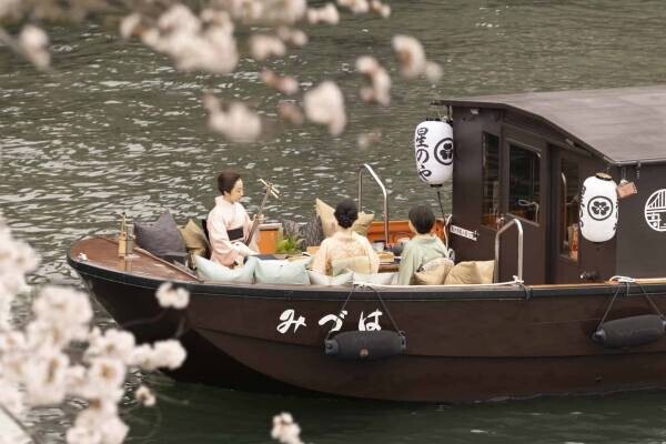 【星のや東京】貸切舟で、発酵食材を使用した特製花見弁当を味わいながら三味線の演奏とともに花見を愉しむ「春日向の花見舟」を開催｜期間：2023年3月25日～4月10日
