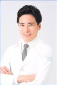 東京美容クリニック銀座院　梅田　剛（ごう）院長「2022 ﾛｰﾄﾞｽﾀｰ･ﾊﾟｰﾃｨﾚｰｽⅢ ｼﾞｬﾊﾟﾝﾂｱｰｼﾘｰｽﾞ 第4戦」にて優勝！レーサー外科医の二刀流でツアー総合優勝目指します