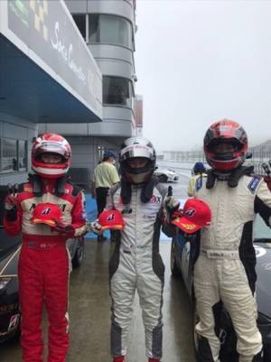 東京美容クリニック銀座院　梅田　剛（ごう）院長「2022 ﾛｰﾄﾞｽﾀｰ･ﾊﾟｰﾃｨﾚｰｽⅢ ｼﾞｬﾊﾟﾝﾂｱｰｼﾘｰｽﾞ 第4戦」にて優勝！レーサー外科医の二刀流でツアー総合優勝目指します