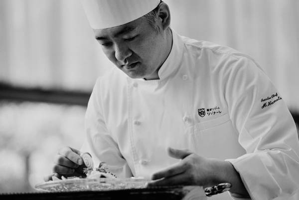 【リゾナーレ八ヶ岳】メインダイニング「OTTO SETTE」にて 春限定のディナーコースを提供 ～春野菜や山菜など、旬の味覚を堪能できる全10品～ ｜期間：2022年3月22日～6月27日