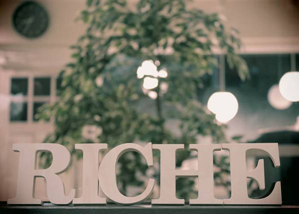 北池袋駅から徒歩1分のイルミナカラー取扱店！髪質改善、カラーやオーガニック&ポイントパーマなら『Riche』へ！詳しい情報をFindサービスで公開