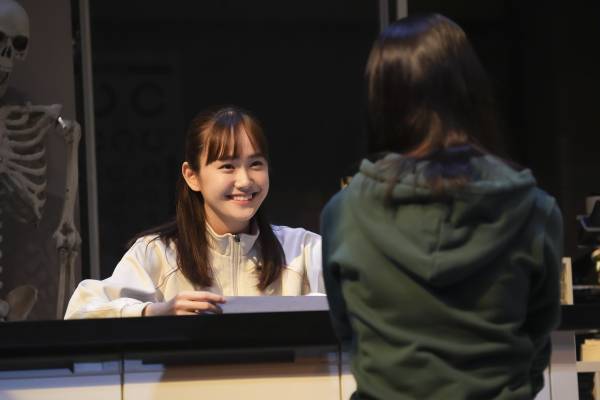 鶴田法男×鈴木絢音（乃木坂46）舞台「六番目の小夜子」開幕！！