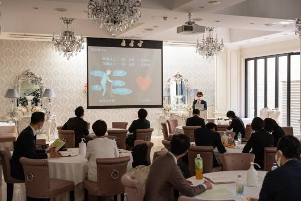 ベストブライダルの従業員が「ユニバーサルマナー検定」の3級と2級を取得！  ～ 多様な人々の視点を理解することで、新たな“おもてなし”へと活かします ～