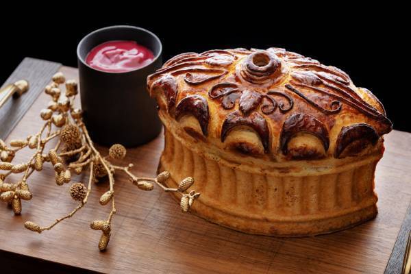 【ブレストンコート ユカワタン】王侯貴族のための特別料理「王様のジビエ」提供｜期間：2022年12月1日～2023年1月8日