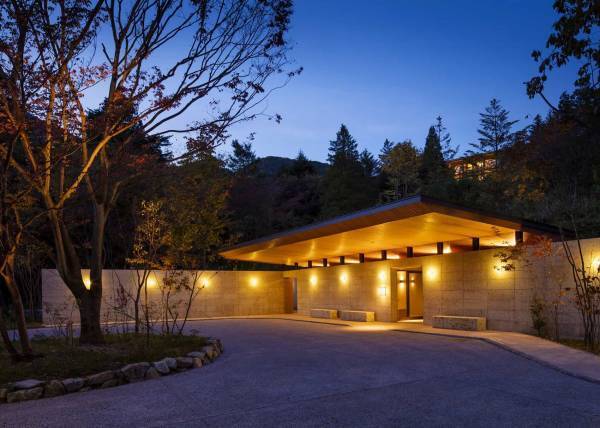 【界 川治・界 鬼怒川・界 日光】～温泉旅館の滞在シーンに合わせて、いちごとドリンクのペアリングを楽しむ～いちご生産量全国No.1の栃木でいちごと温泉を満喫 「いちごのおもてなしセット」販売｜期間：2022年12月1日～2023年2月28日