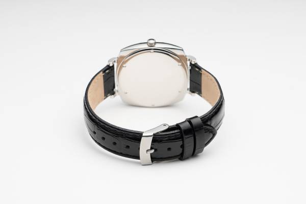 各時代のウォッチデザインの特徴を融合した腕時計「TMPL FUSION MODEL」2022年12月に発売決定