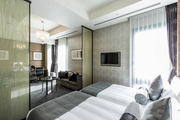 ～愛知県産の切り花、ミニブーケ、アレンジメントフワラーを1日限定で販売～『 STRINGS 花マルシェ～Flower Journey～ 』開催