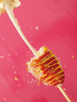 新刊『これ、ホットケーキミックスで？』 人気のスイーツやスナックが手軽に♪　絶対驚く活用法100