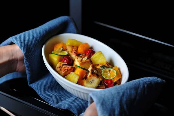 【星のや沖縄】前菜からデザートまで南国らしい果実を楽しむ「みーくふぁやー果実朝食」登場｜期間：2022年6月1日～8月31日