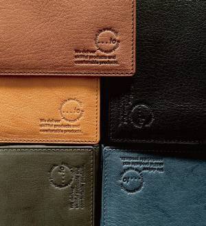 「日本の伝統技法」と「現代の技術」が融合 【長くない長財布・SION（シオン）】