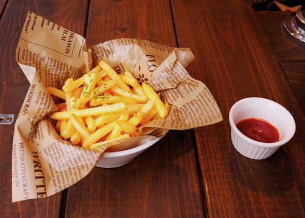 biid（ビード）お食事がお得に楽しめる！カフェ&バー ヘミングウェイ江ノ島 ハナレ店【平日限定！日替わりキャンペーン実施中】