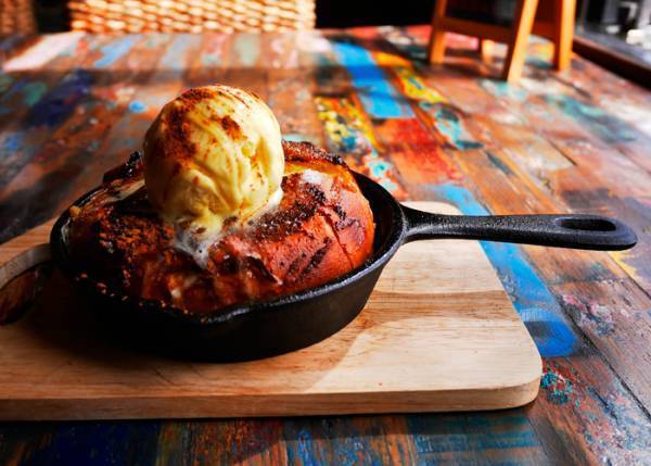 biid（ビード）お食事がお得に楽しめる！カフェ&バー ヘミングウェイ江ノ島 ハナレ店【平日限定！日替わりキャンペーン実施中】