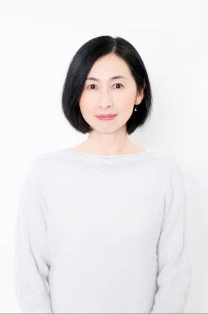 惑星ピスタチオの名作を西田シャトナーが改稿　初演時出演・遠坂百合子が演出！リリーエアライン『ホントに？』上演決定　カンフェティにてチケット発売中