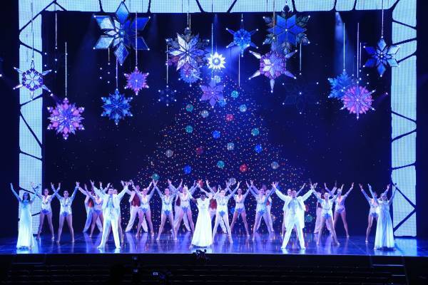 渋谷で楽しむクリスマス 『ブロードウェイ クリスマス・ワンダーランド』 来日キャストが決定！ メッセージ動画も到着！