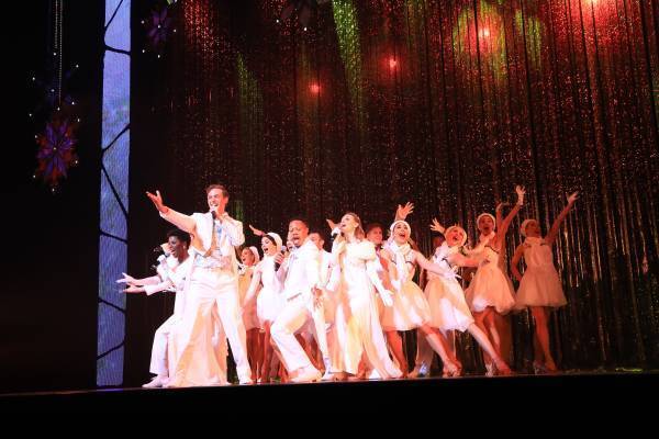 渋谷で楽しむクリスマス 『ブロードウェイ クリスマス・ワンダーランド』 来日キャストが決定！ メッセージ動画も到着！