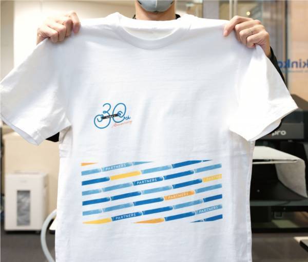 Tシャツ1枚“最短3分”でセルフプリント ～キンコーズがセルフ『衣類』プリントサービスを開始～