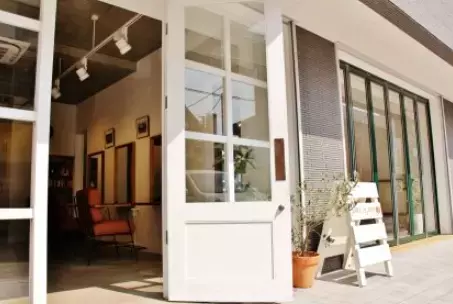 八王子駅から徒歩3分！話題の“oggi otto”で髪と地肌のリラクゼーション体験ができる『pas a pas』の情報を駅近ドットコムで公開