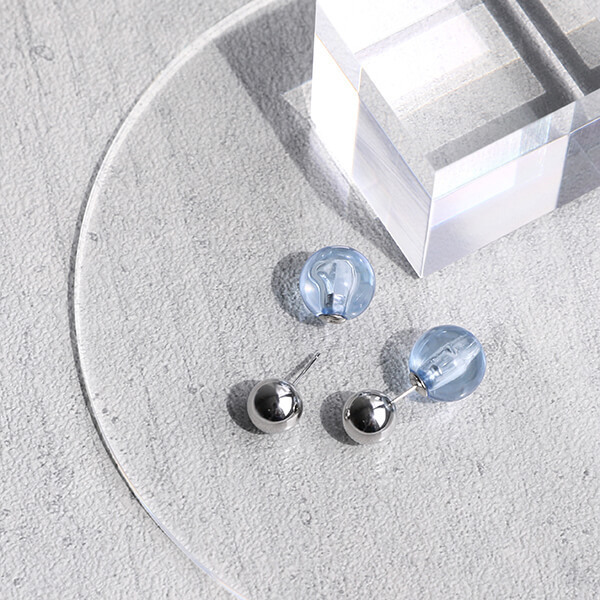 夏コーデに映える、旬なアクセをご提案！シンプルながらさりげなく個性が光る“プレイフル”な新作アクセサリーが登場！