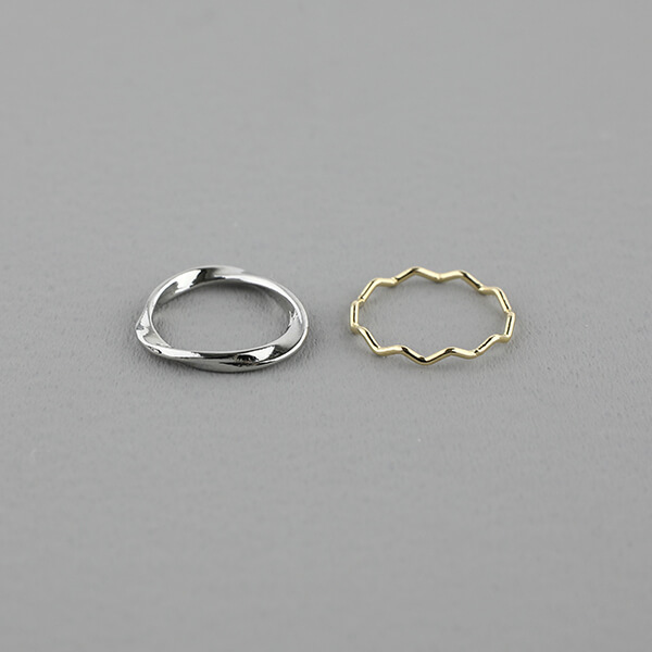 夏コーデに映える、旬なアクセをご提案！シンプルながらさりげなく個性が光る“プレイフル”な新作アクセサリーが登場！